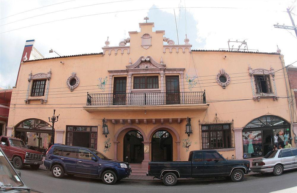 Hotel Urdiñola Saltillo Esterno foto