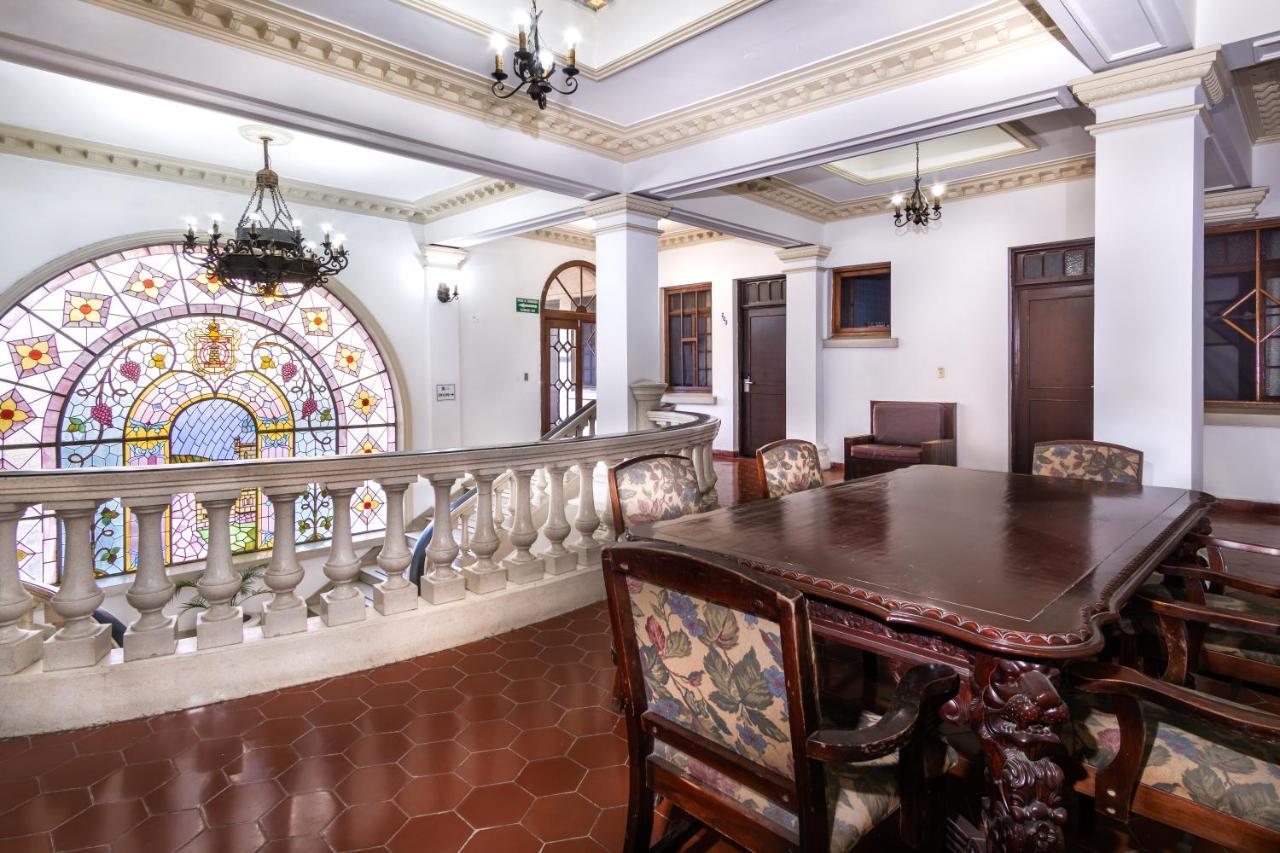 Hotel Urdiñola Saltillo Esterno foto