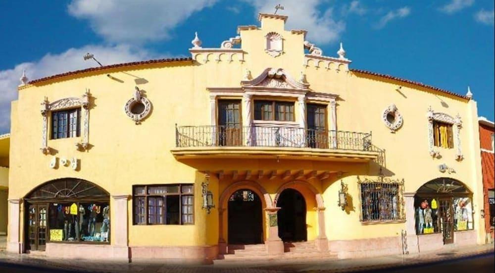 Hotel Urdiñola Saltillo Esterno foto