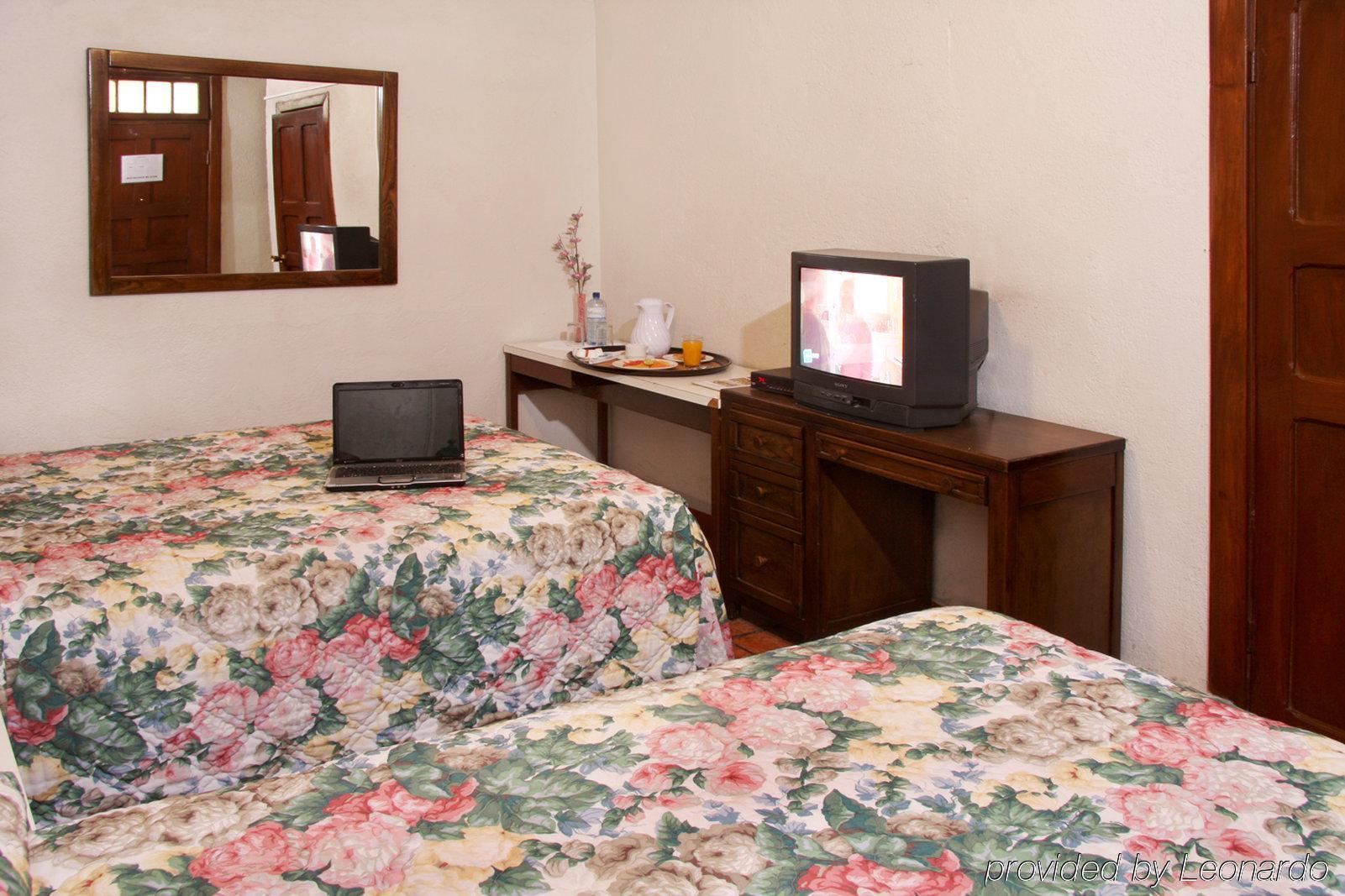 Hotel Urdiñola Saltillo Camera foto