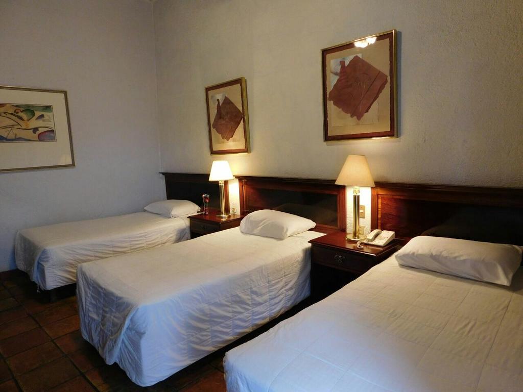 Hotel Urdiñola Saltillo Esterno foto