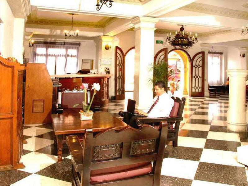 Hotel Urdiñola Saltillo Esterno foto